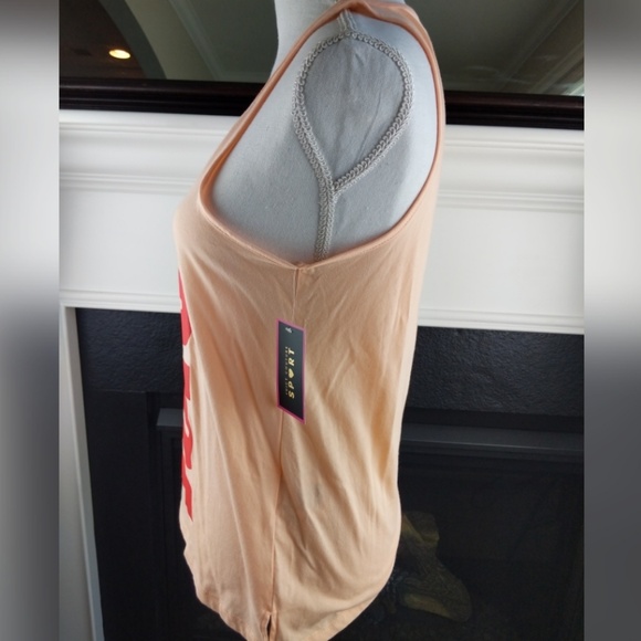 Juicy couture workout tank - Picture 2 of 4